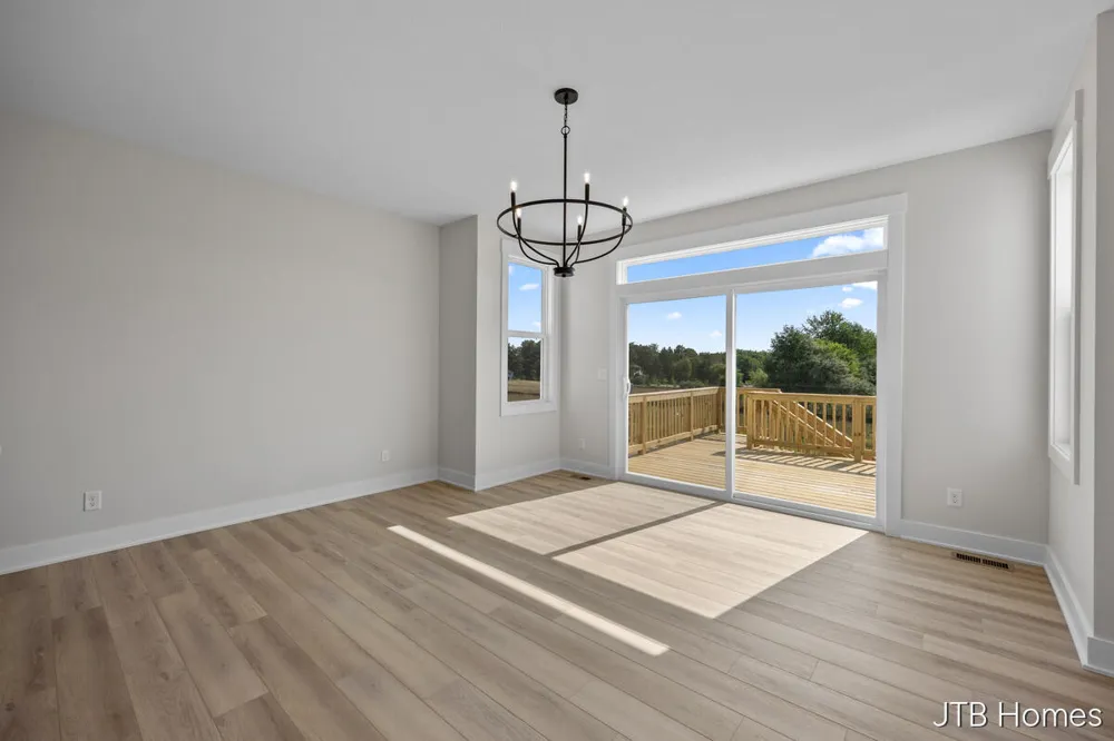 7106 Kettle Dale Avenue SE Caledonia Township, MI 49302