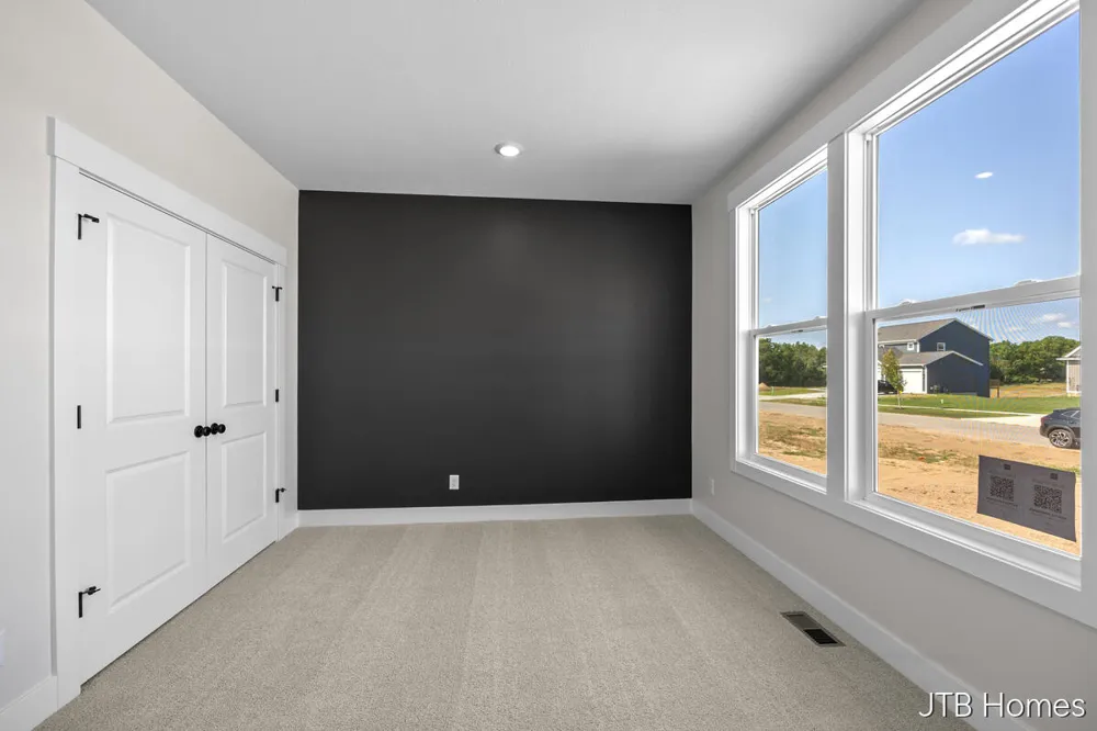 7106 Kettle Dale Avenue SE Caledonia Township, MI 49302