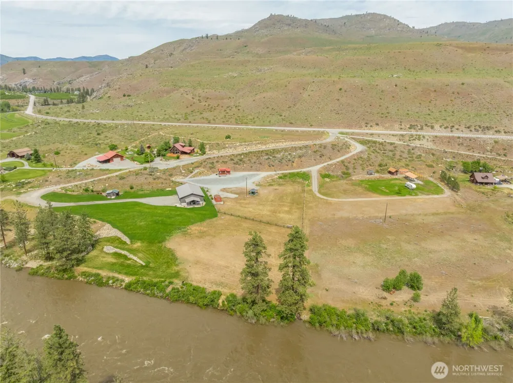 3 Catch N Release Lane Methow, WA 98834