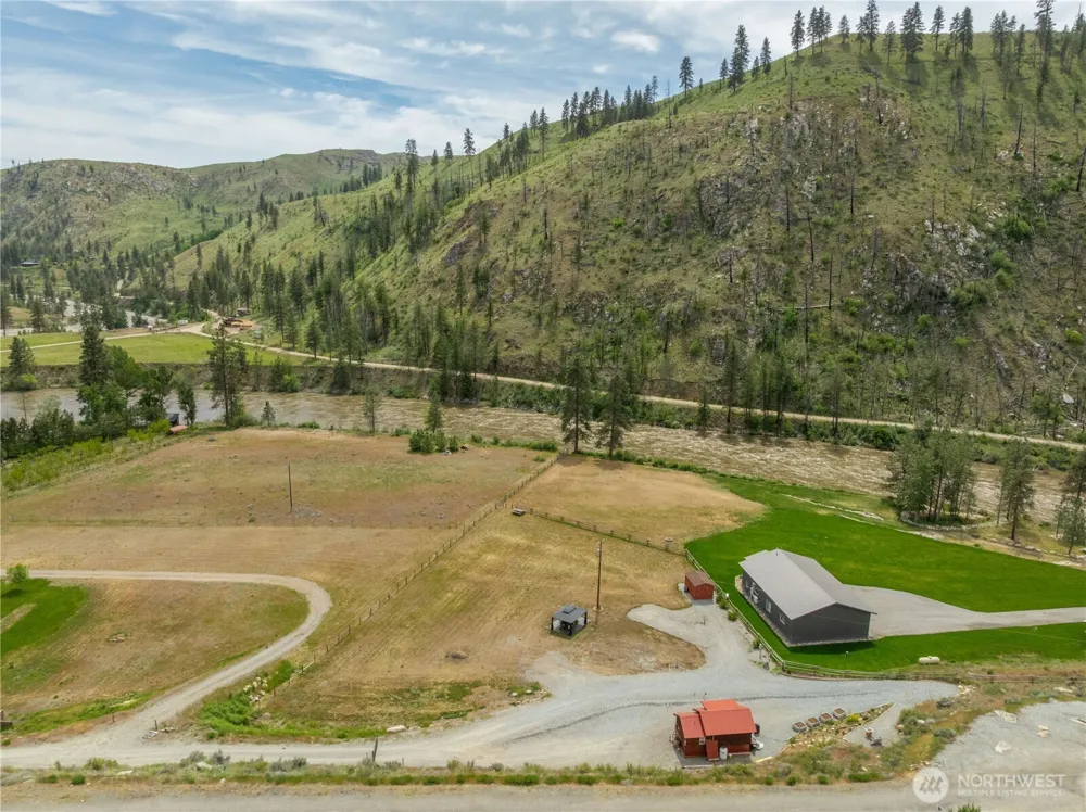 3 Catch N Release Lane Methow, WA 98834