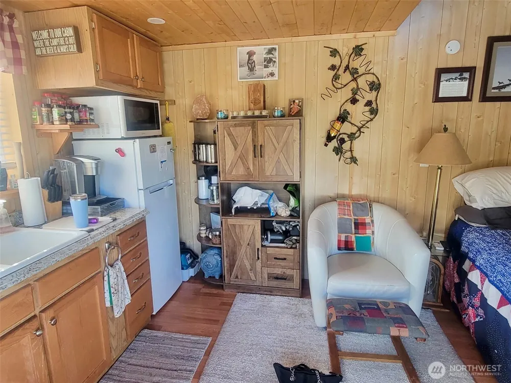 3 Catch N Release Lane Methow, WA 98834