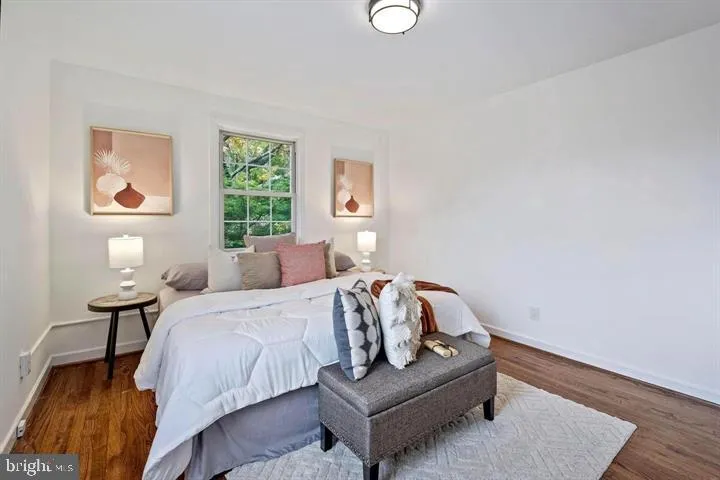 2214 COLSTON DRIVE #201 Silver Spring, MD 20910