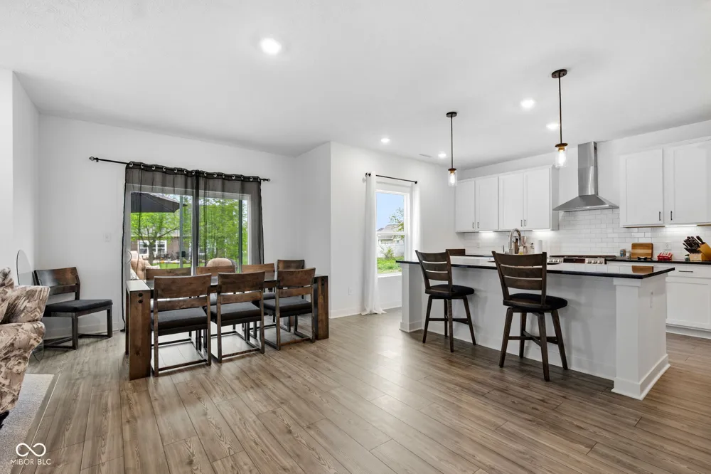 4724 White Willow Way New Palestine, IN 46163