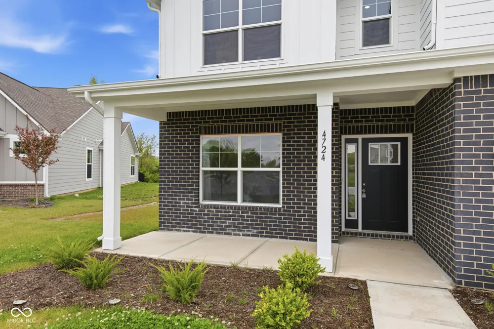4724 White Willow Way New Palestine, IN 46163