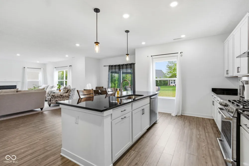 4724 White Willow Way New Palestine, IN 46163