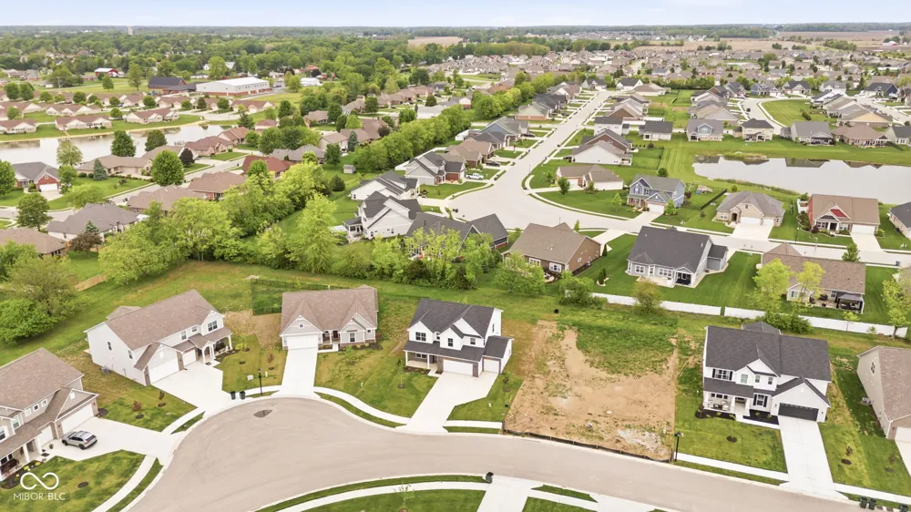 4724 White Willow Way New Palestine, IN 46163