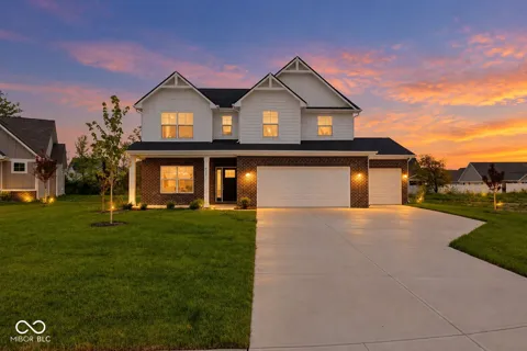 4724 White Willow Way