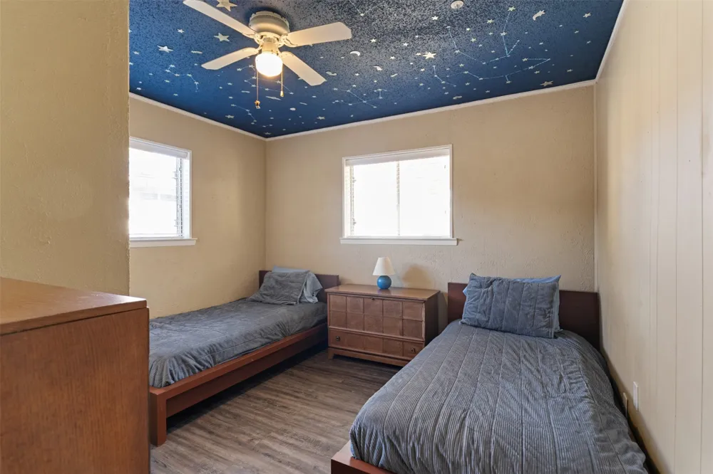 104 Oakcrest Court Trinidad, TX 75163