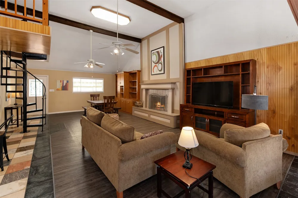 104 Oakcrest Court Trinidad, TX 75163