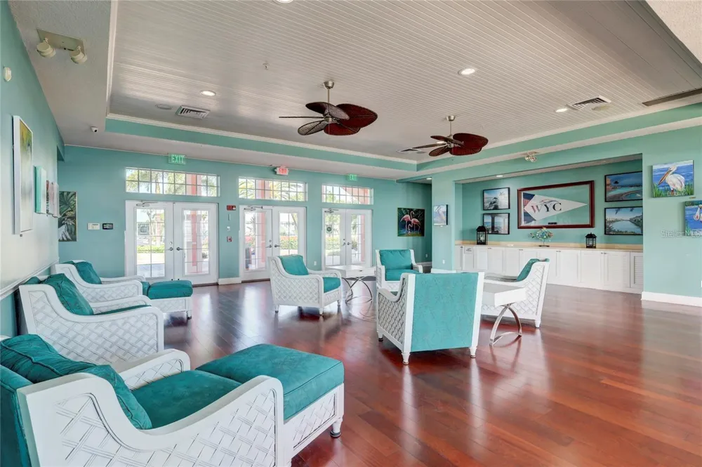 201 POMPANO DRIVE SE #C furnished St Petersburg, FL 33705