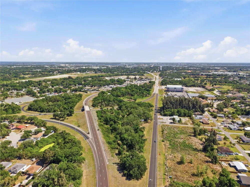 4340 US 19 Palmetto, FL 34221