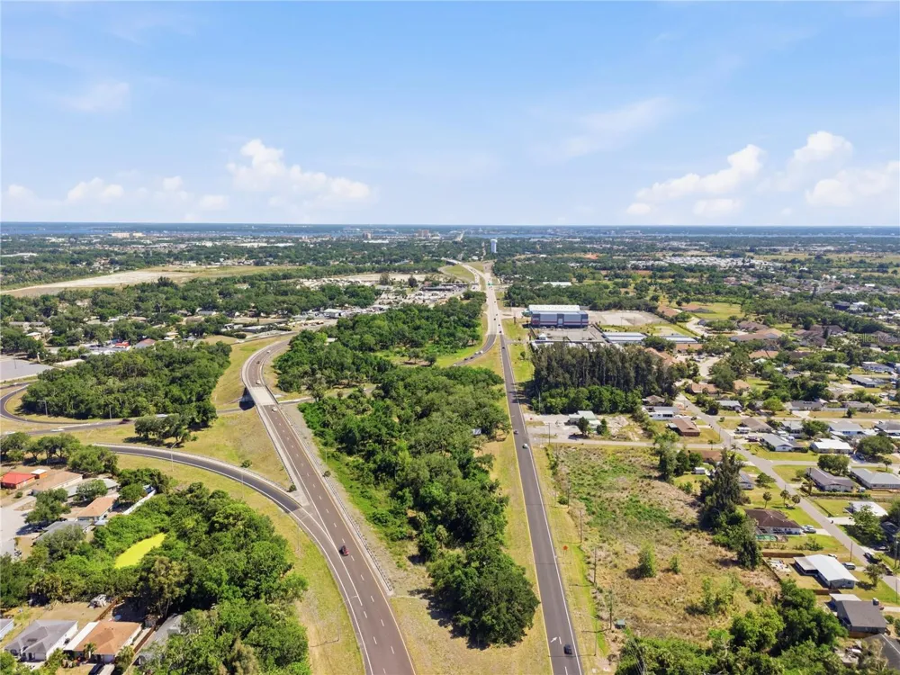 4340 US 19 Palmetto, FL 34221