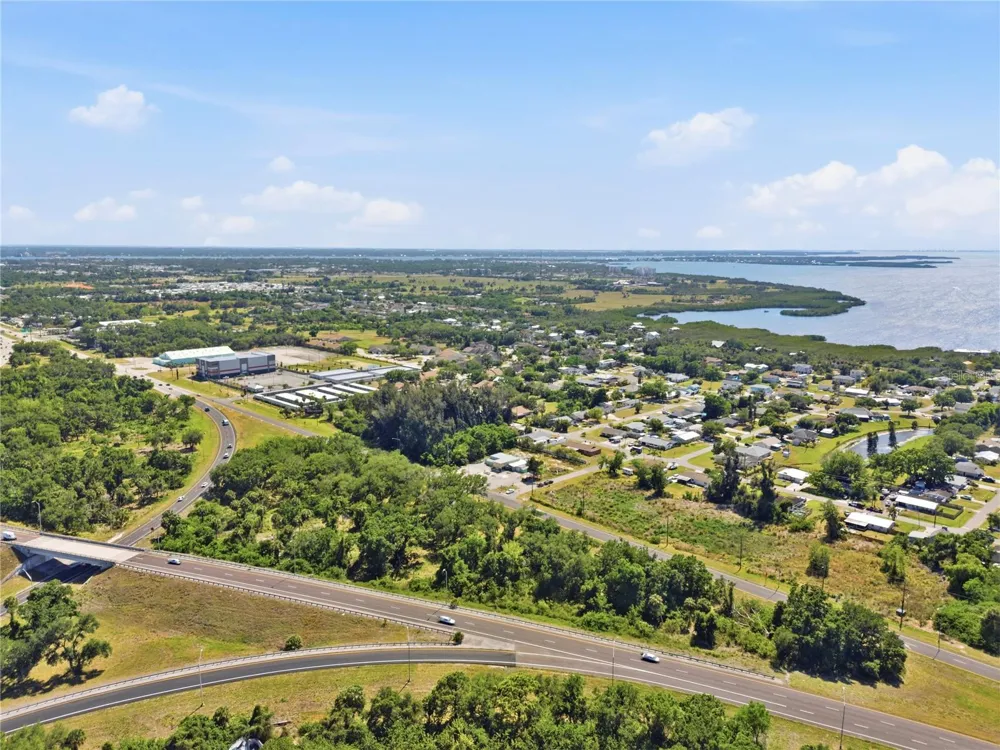 4340 US 19 Palmetto, FL 34221