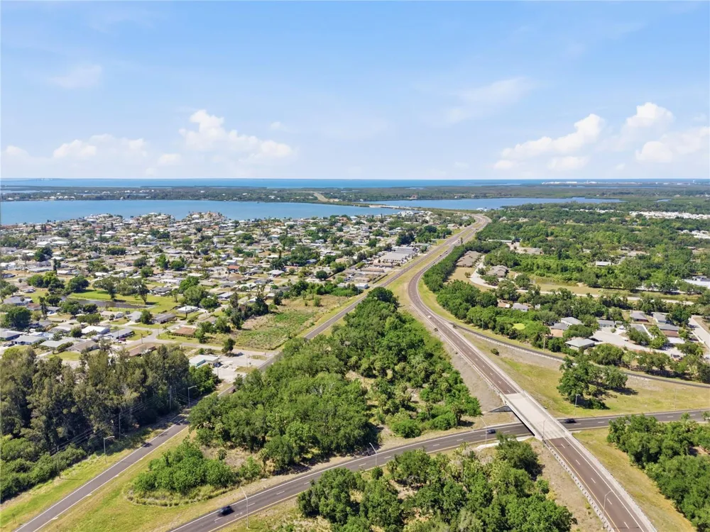 4340 US 19 Palmetto, FL 34221