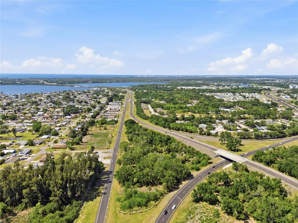 4340 US 19 Palmetto, FL 34221