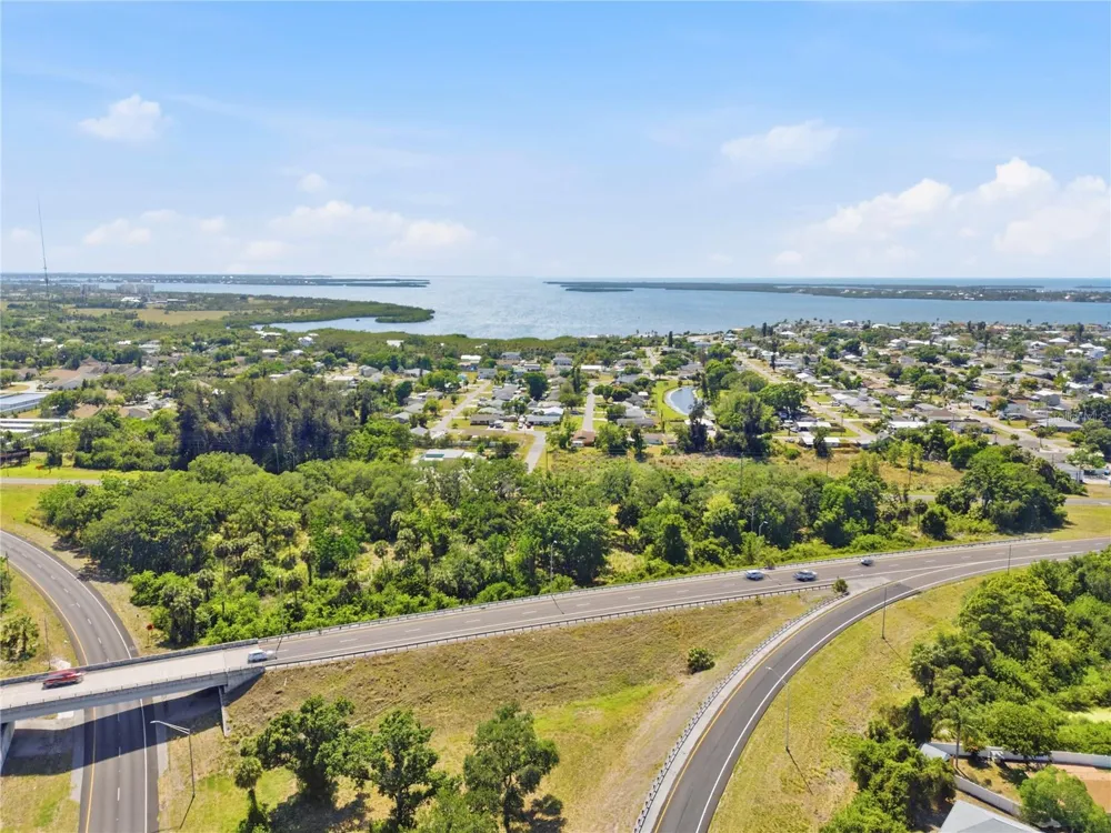 4340 US 19 Palmetto, FL 34221