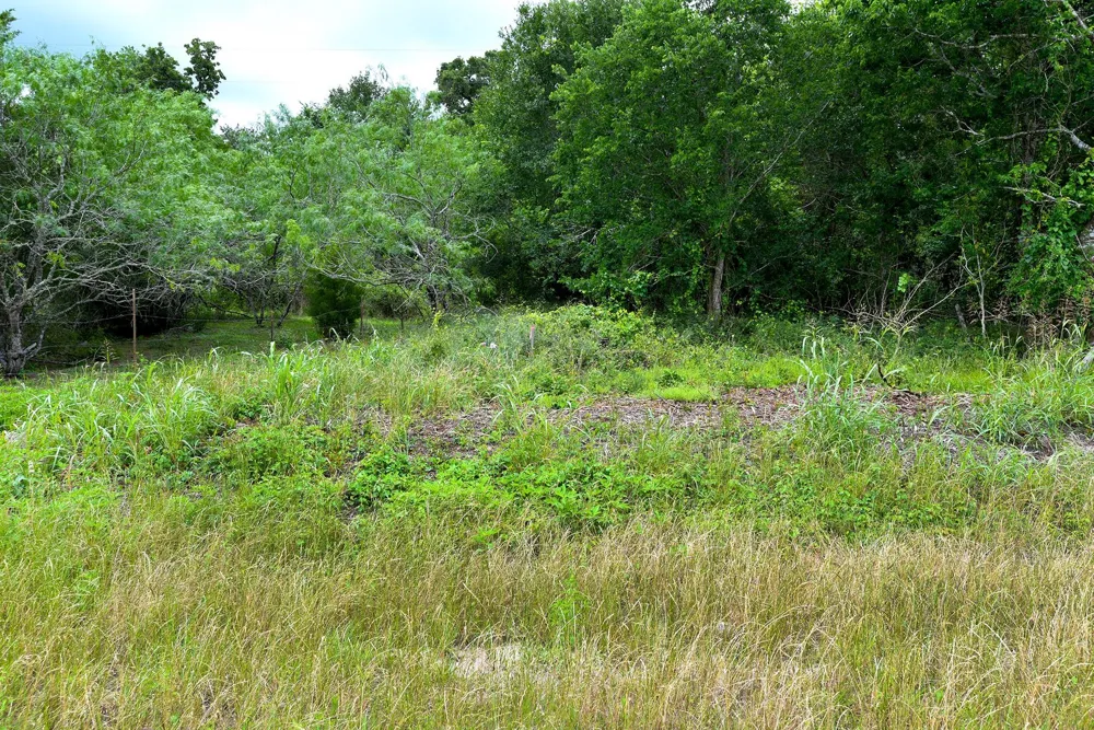 East Interstate 10 Frontage Road Weimar, TX 78962