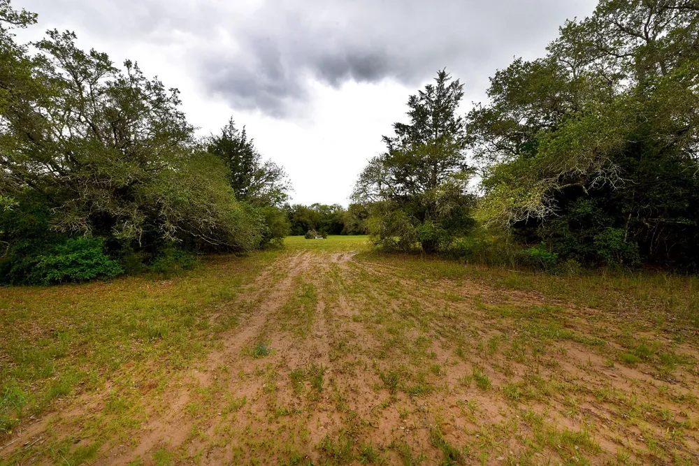 East Interstate 10 Frontage Road Weimar, TX 78962