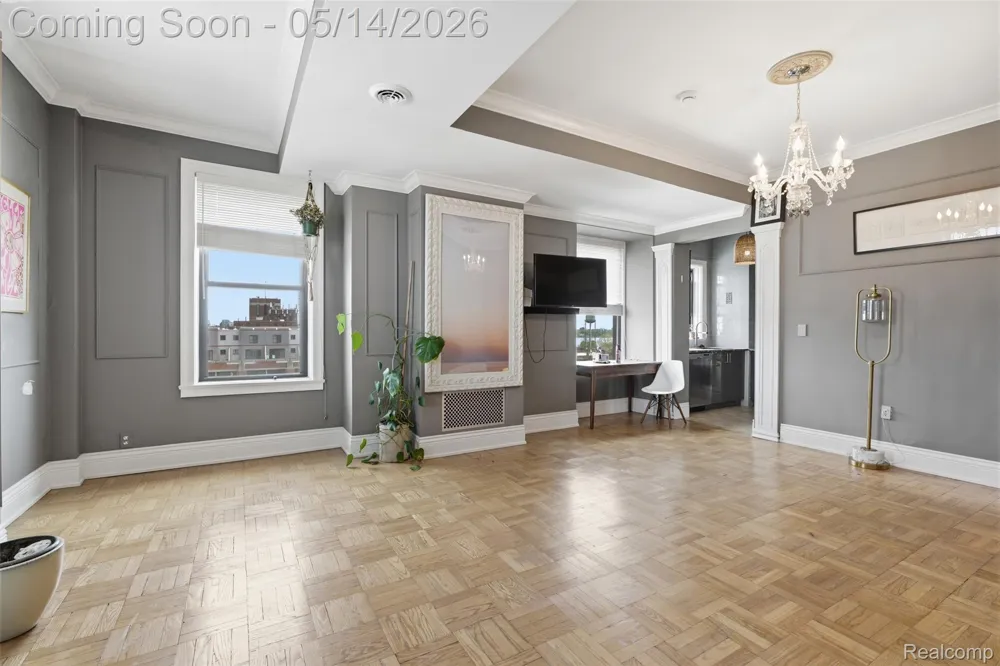 2900 E Jefferson #602 Detroit City, MI 48207