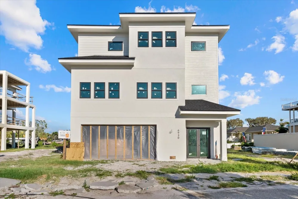 6901 BOCHI CIRCLE Sarasota, FL 34242