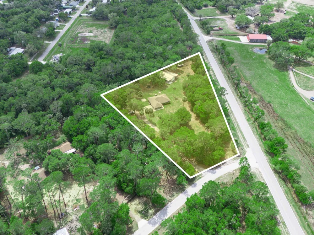 3437 MAR LISA COVE ROAD Lake Wales, FL 33898