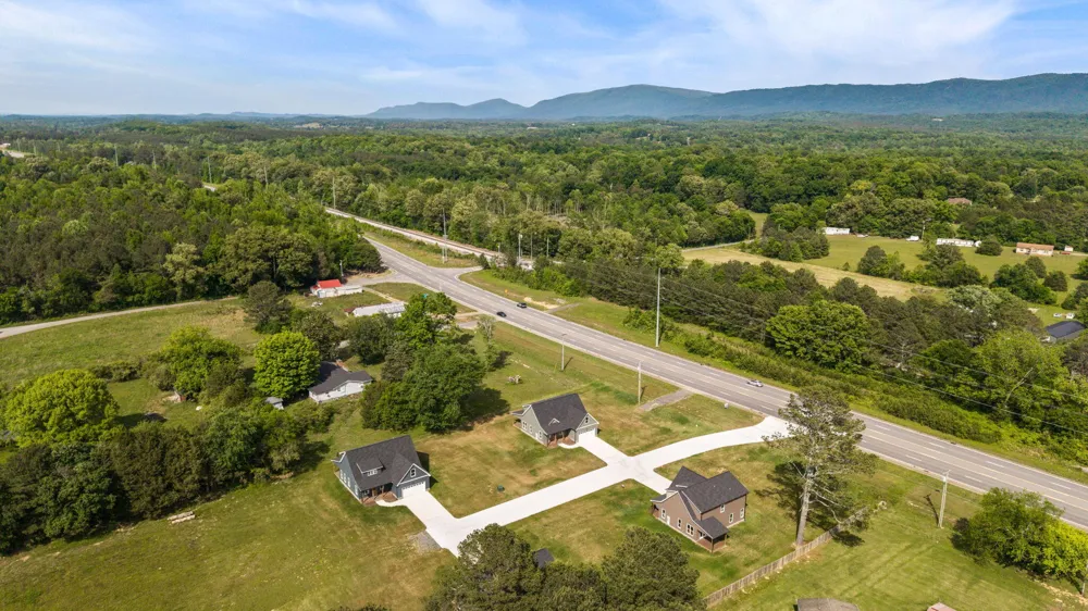 126 Mila Mae Ocoee, TN 37361