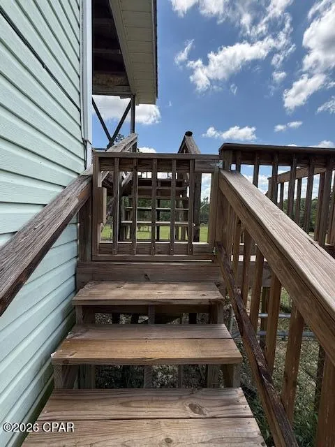 2847 SE Adams Street Kinard, FL 32449
