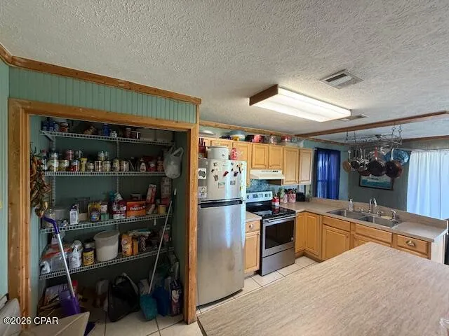 2847 SE Adams Street Kinard, FL 32449