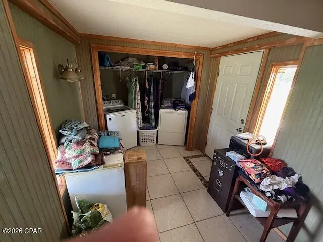 2847 SE Adams Street Kinard, FL 32449