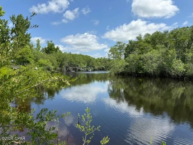 2847 SE Adams Street Kinard, FL 32449