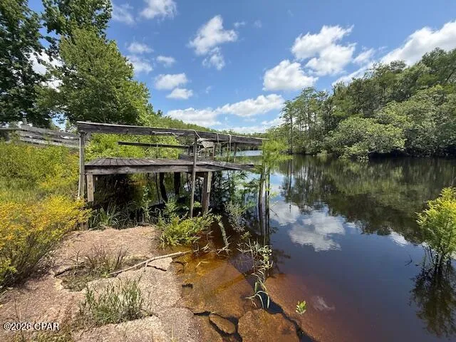 2847 SE Adams Street Kinard, FL 32449
