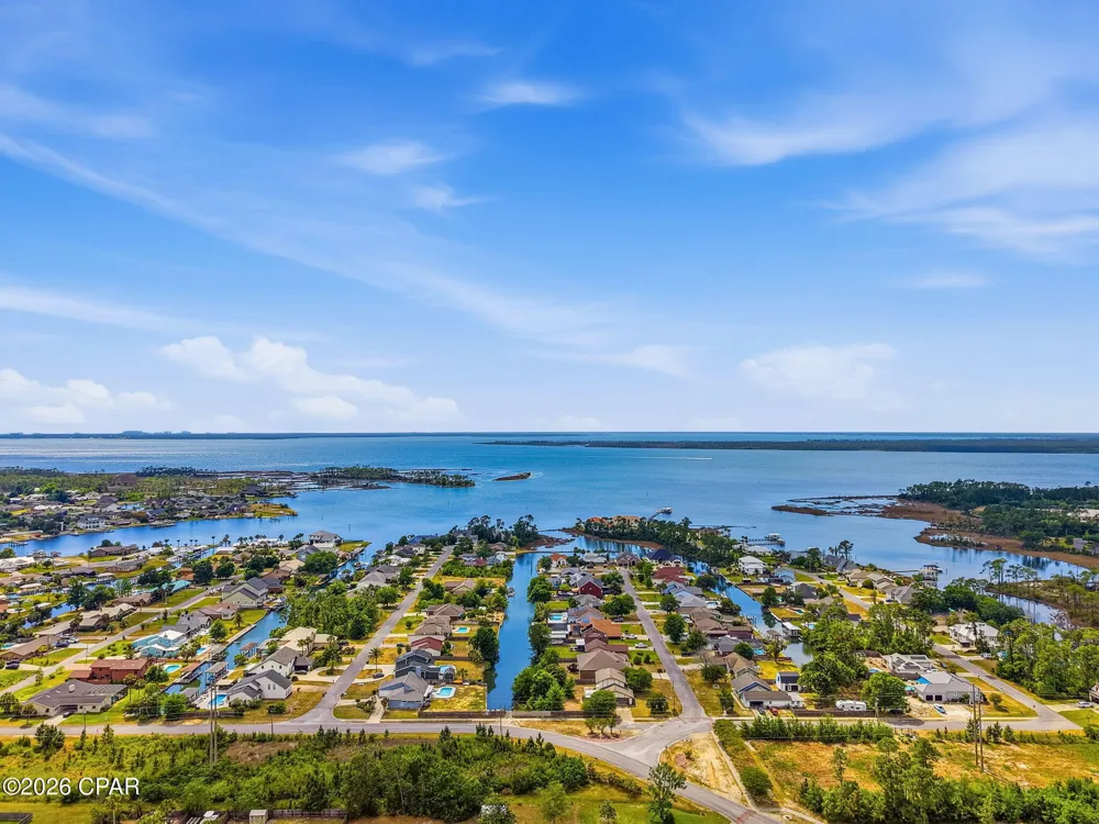 1403 New Jersey Avenue Lynn Haven, FL 32444