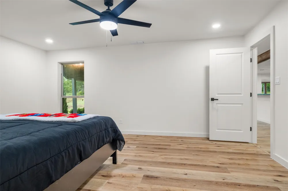 5463 Kelly Drive Roanoke, TX 76262