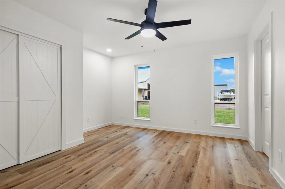 5463 Kelly Drive Roanoke, TX 76262