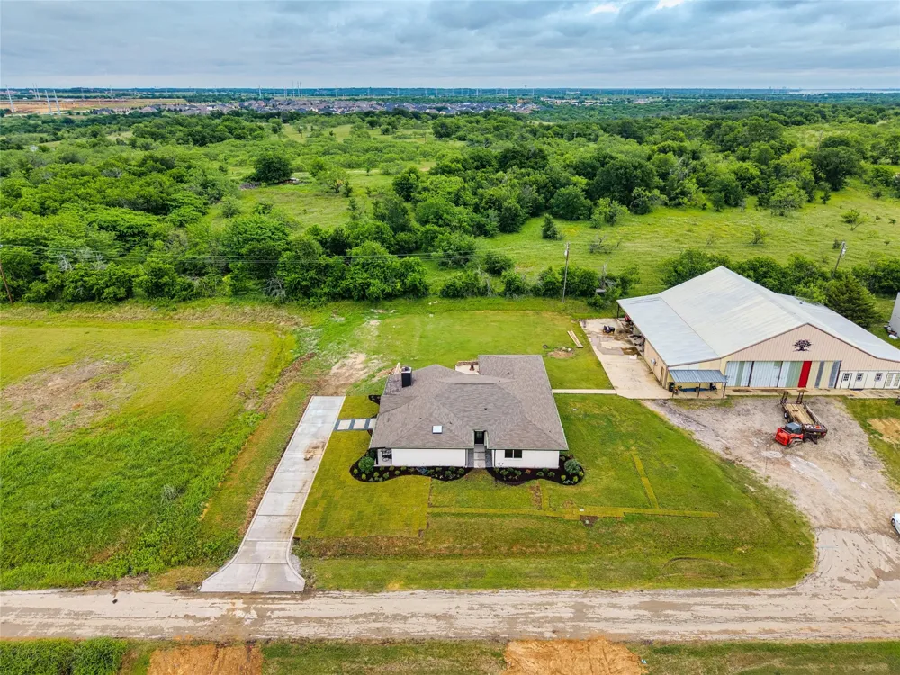 5463 Kelly Drive Roanoke, TX 76262