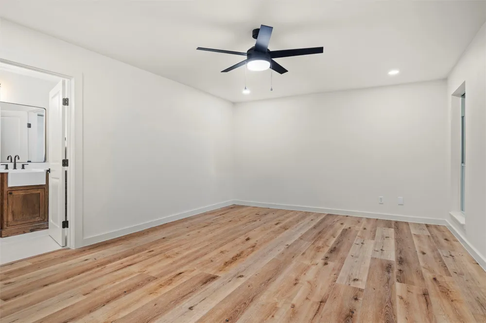 5463 Kelly Drive Roanoke, TX 76262