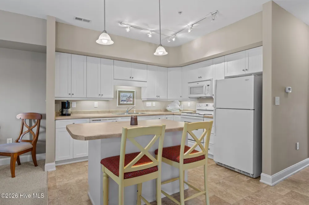 200 Lighthouse Lane #A2 Cedar Point, NC 28584