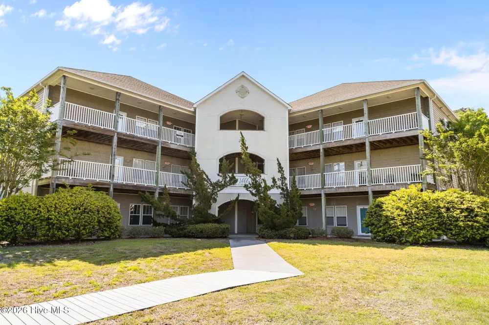 200 Lighthouse Lane #A2 Cedar Point, NC 28584