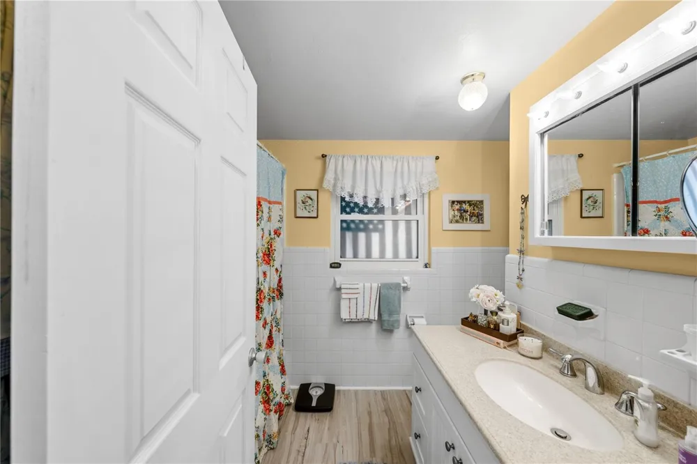 11690 SE 132ND STREET ROAD Ocklawaha, FL 32179