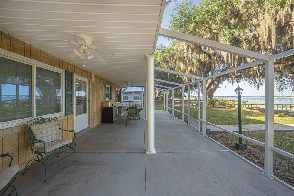 11690 SE 132ND STREET ROAD Ocklawaha, FL 32179