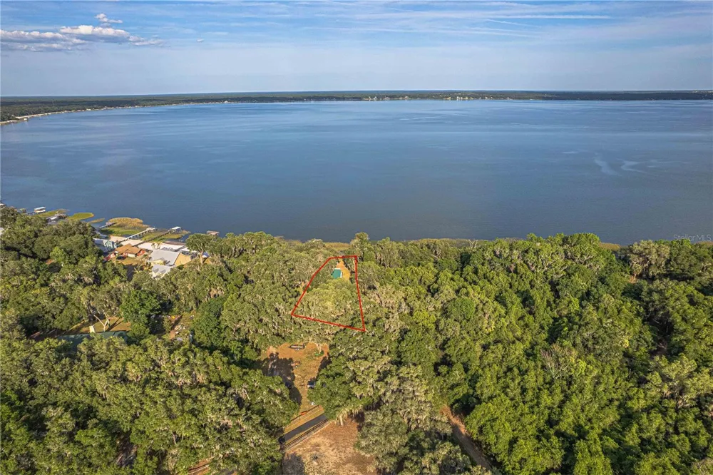 11690 SE 132ND STREET ROAD Ocklawaha, FL 32179