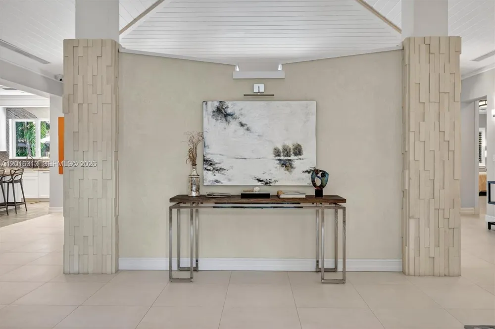 442 Amalfi Ave Coral Gables, FL 33146