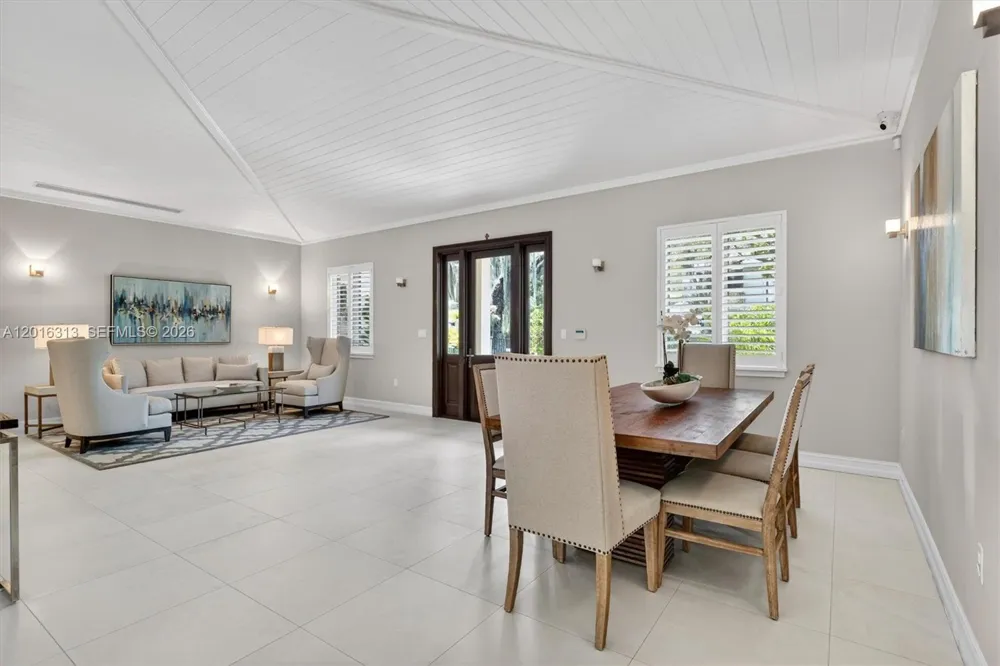 442 Amalfi Ave Coral Gables, FL 33146