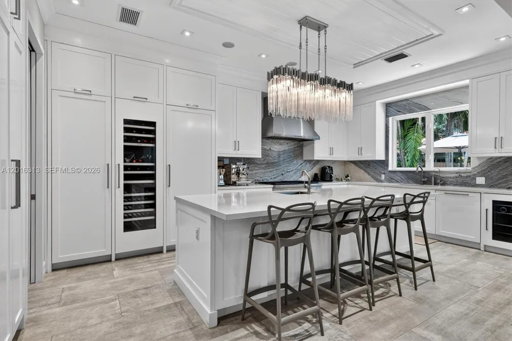 442 Amalfi Ave Coral Gables, FL 33146