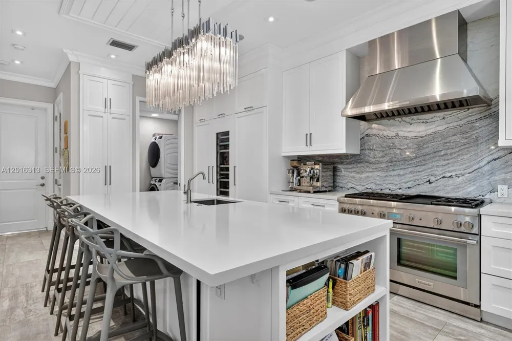 442 Amalfi Ave Coral Gables, FL 33146
