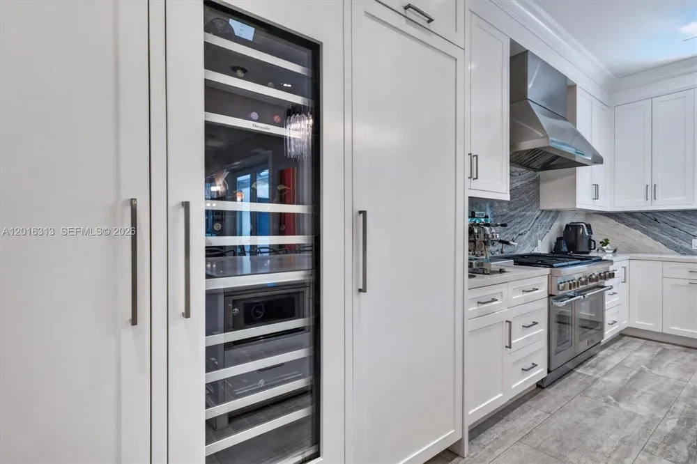 442 Amalfi Ave Coral Gables, FL 33146