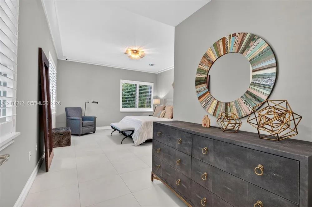 442 Amalfi Ave Coral Gables, FL 33146