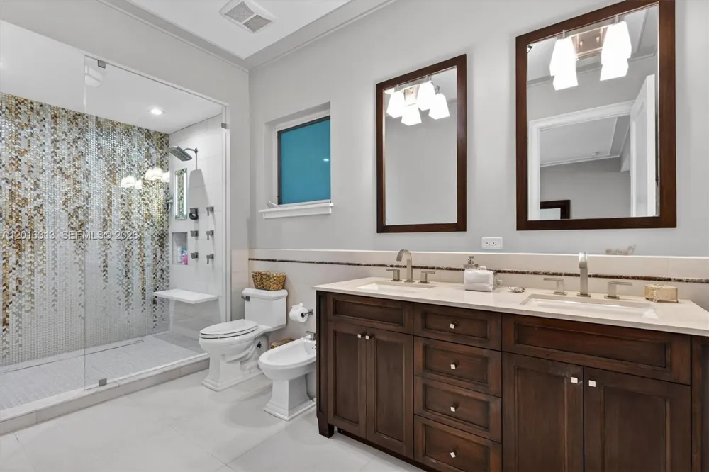442 Amalfi Ave Coral Gables, FL 33146
