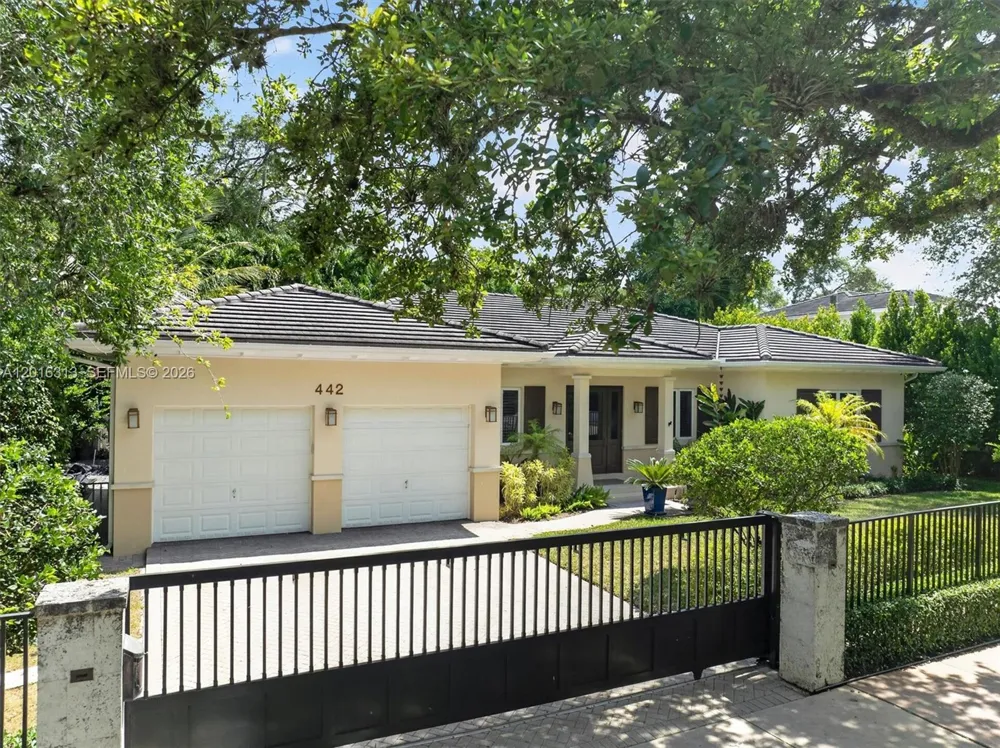 442 Amalfi Ave Coral Gables, FL 33146