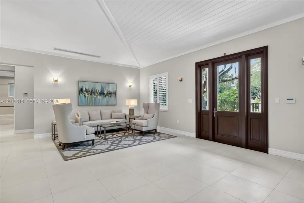 442 Amalfi Ave Coral Gables, FL 33146
